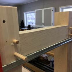 Pegging leg-and-stretcher subassemblies