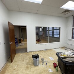 Private appointment room (under renovation)