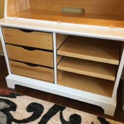 Drawers and pullouts fully installed in the lower cabinet