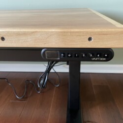 UPLIFT controller with four memory positions