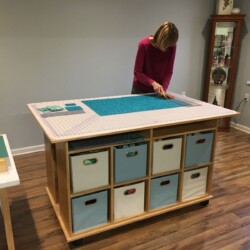 Linda had a beautiful quilt in process, and will be doing the remaining cutting on her new cutting table.
