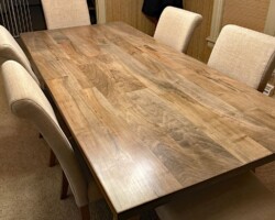 Jess Farm Table